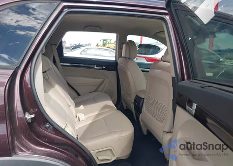 2014 Kia Sorento Lx из США, поврежденный, VIN 5XYKT3A64EG443273